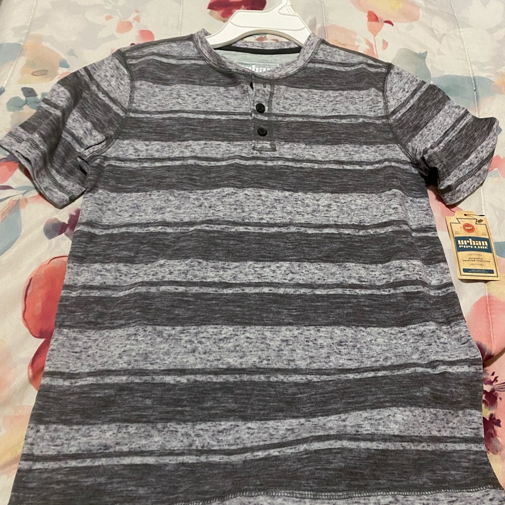 Boy’s Urban Pipeline Shirt S. Med